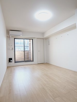 のマンスリーマンション・ウィークリーマンション「コスモフィオーレⅢ　Ａ 202・洋室(No.1439161)」メイン画像