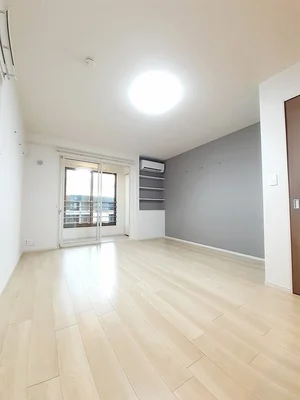 富士市のマンスリーマンション・ウィークリーマンション「コートヤードⅦ 201・洋室(No.1439162)」メイン画像
