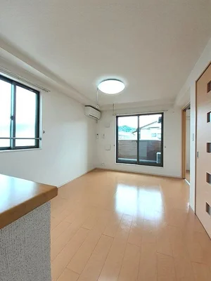 のマンスリーマンション・ウィークリーマンション「ベラカーサボーノ 201・洋室(No.1439406)」メイン画像
