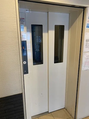 エレベーター完備