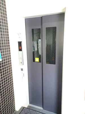エレベーター