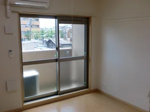 のマンスリーマンション・ウィークリーマンション「ラフィーネ　葛野 205・洋室(No.1439648)」メイン画像