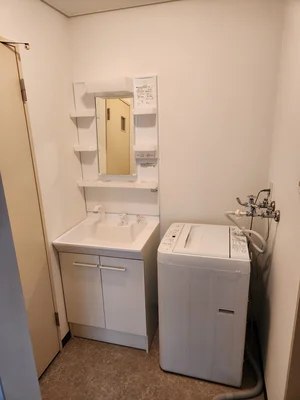 独立洗面台