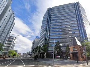 地下鉄東豊線「さっぽろ」駅 徒歩7分(地下鉄南北線「さっぽろ」駅も直結しています)