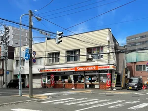 セイコーマート くぼた店 徒歩1分