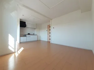 のマンスリーマンション・ウィークリーマンション「エスペランサ浜の宮Ⅰ 203・洋室(No.1440596)」メイン画像