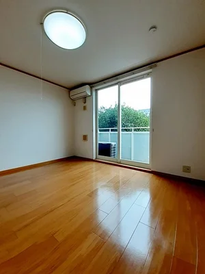 のマンスリーマンション・ウィークリーマンション「ミルト・ミッテⅢ 203・洋室(No.1440696)」メイン画像