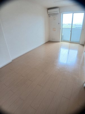 香川県のマンスリーマンション・ウィークリーマンション「ドリーム・８０Ｂ 202・洋室(No.1441072)」メイン画像