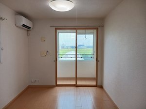 鳥羽中駅（福井県）のマンスリーマンション・ウィークリーマンション「ウエストハウス　Ⅶ　Ｂ棟 201・洋室(No.1441417)」メイン画像