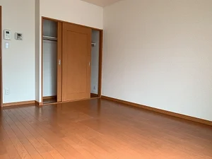 のマンスリーマンション・ウィークリーマンション「レオパレスグランディ朝日 104(No.1441637)」メイン画像