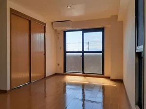 山梨県のマンスリーマンション・ウィークリーマンション「ＥＸＥＣＵＴＩＶＥ　ＨＯＵＳＥ 304・洋室(No.1442564)」メイン画像