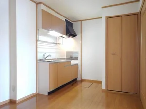 山梨県のマンスリーマンション・ウィークリーマンション「ピエ・デル・モンテＢ 102・洋室(No.1442567)」メイン画像