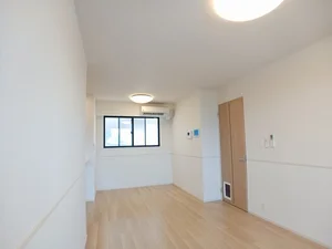大阪府のマンスリーマンション・ウィークリーマンション「Ｌｕｃｅ’ｓ 202・洋室(No.1443020)」メイン画像