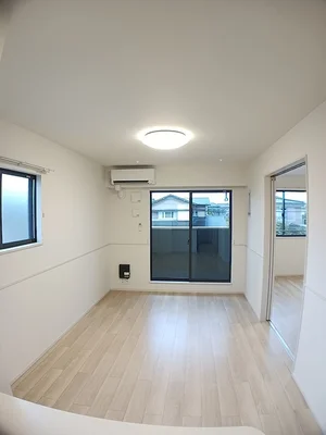 のマンスリーマンション・ウィークリーマンション「サニーハウスＴＯＹＡＭＡ　Ⅰ 201・洋室(No.1443370)」メイン画像
