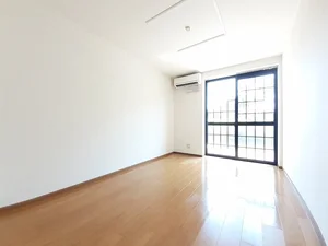 福岡県のマンスリーマンション・ウィークリーマンション「ソレアード本城Ａ 103・洋室(No.1443514)」メイン画像