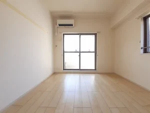 福岡県のマンスリーマンション・ウィークリーマンション「ユニゾンスクエア 203・洋室(No.1443521)」メイン画像