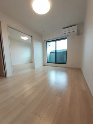 のマンスリーマンション・ウィークリーマンション「ローズガーデン　Ⅰ 203・洋室(No.1443561)」メイン画像