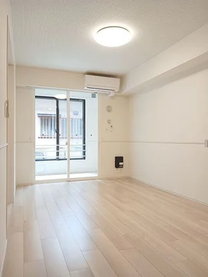 のマンスリーマンション・ウィークリーマンション「ボンヌ　カリテ 102・洋室(No.1443705)」メイン画像