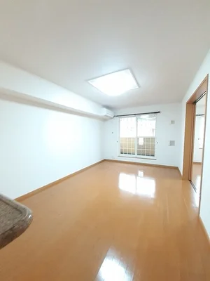 大阪府のマンスリーマンション・ウィークリーマンション「ソレイユⅡ 202・洋室(No.1443719)」メイン画像