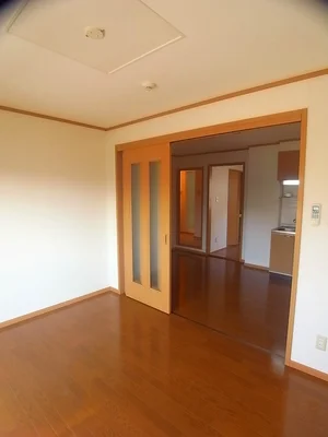 群馬県の大東建託リーシング株式会社のマンスリーマンション・ウィークリーマンション「ヴィッラ　ルヴゥール 103・洋室(No.1445159)」メイン画像