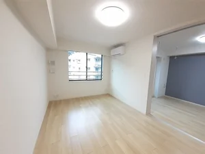 のマンスリーマンション・ウィークリーマンション「Ｓｕｎｎｙ　Ｍａｉｓｏｎ 203・洋室(No.1445244)」メイン画像