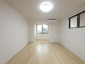 富山県のマンスリーマンション・ウィークリーマンション「サラ 203・洋室(No.1445289)」メイン画像