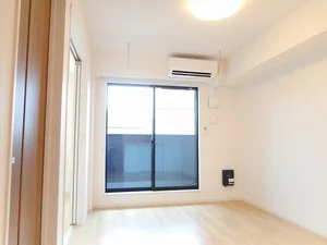 清須市のマンスリーマンション・ウィークリーマンション「レガーレ　ドゥエ 203・洋室(No.1445397)」メイン画像