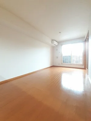 大阪府のマンスリーマンション・ウィークリーマンション「メゾン　アルカンシエルⅡ 203・洋室(No.1445551)」メイン画像
