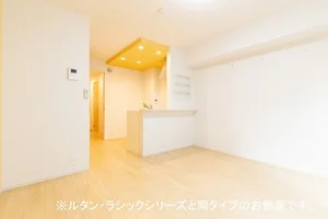 のマンスリーマンション・ウィークリーマンション「レンジ　雄町 102・洋室(No.1445629)」メイン画像