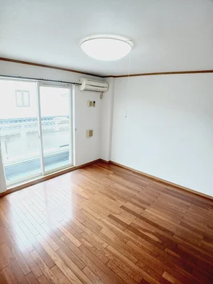 高知大学朝倉キャンパス周辺のマンスリーマンション・ウィークリーマンション「ヴィラ　プリティ 201・洋室(No.1445633)」メイン画像