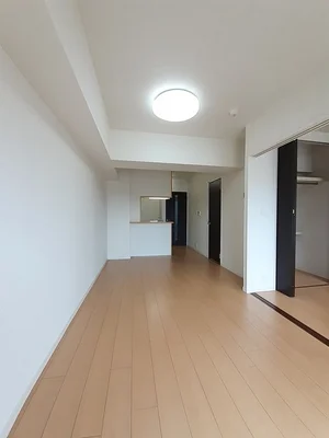 吉塚駅（福岡県）のマンスリーマンション・ウィークリーマンション「グローヴ・ガーデンＥ 808・洋室(No.1445686)」メイン画像