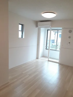 宮崎県のマンスリーマンション・ウィークリーマンション「ケーズ　Ⅵ 103・洋室(No.1445740)」メイン画像