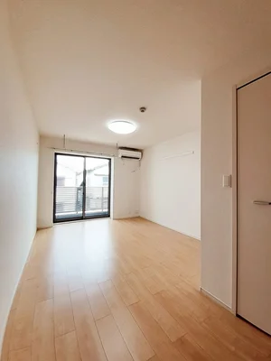 大阪府のマンスリーマンション・ウィークリーマンション「パンプキンヒルズ 203・洋室(No.1446065)」メイン画像