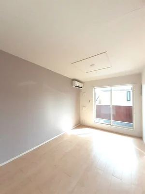 高松市のマンスリーマンション・ウィークリーマンション「フィールドビーチ　アマナ　Ⅰ 203・洋室(No.1446410)」メイン画像