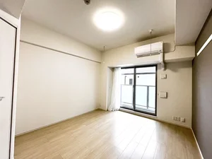 のマンスリーマンション・ウィークリーマンション「ルーカスいづろ 205・洋室(No.1446486)」メイン画像