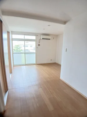 大阪府のマンスリーマンション・ウィークリーマンション「ハイツ柿花 201・洋室(No.1446512)」メイン画像
