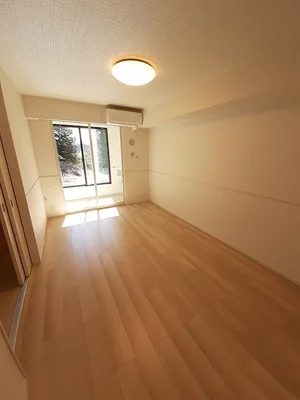 安中市のマンスリーマンション・ウィークリーマンション「シュティル　ハイム　Ⅰ 103・洋室(No.1446932)」メイン画像