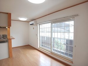 のマンスリーマンション・ウィークリーマンション「プラシードＢ 201・洋室(No.1447029)」メイン画像