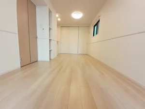 大阪国際工科専門職大学周辺のマンスリーマンション・ウィークリーマンション「アヴァンザーレ 103・洋室(No.1447546)」メイン画像