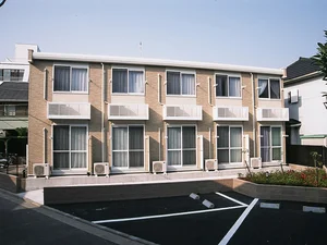 横浜市立みなと赤十字病院周辺のマンスリーマンション・ウィークリーマンション「レオパレスイノウエ 103(No.1447681)」メイン画像