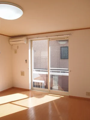 柏森駅（愛知県）のマンスリーマンション・ウィークリーマンション「コルソ　セレノ 102・洋室(No.1447889)」メイン画像
