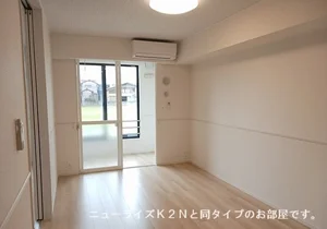 のマンスリーマンション・ウィークリーマンション「シャーイン　イースト　ケイ 105・洋室(No.1447927)」メイン画像