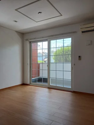 松山市のマンスリーマンション・ウィークリーマンション「メイクロード 105・洋室(No.1447993)」メイン画像