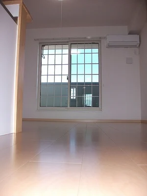 宮崎県の大東建託リーシング株式会社のマンスリーマンション・ウィークリーマンション「エンブレイス　Ｂ 201・洋室(No.1448079)」メイン画像