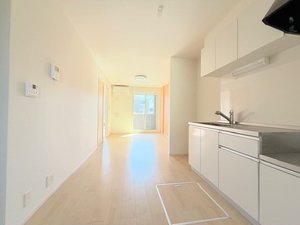 のマンスリーマンション・ウィークリーマンション「ウィステリア幸陽Ⅰ 102・洋室(No.1448171)」メイン画像