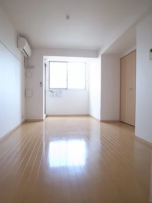 東邦音楽短期大学周辺のマンスリーマンション・ウィークリーマンション「カーサ　ボニータ 201・洋室(No.1448221)」メイン画像