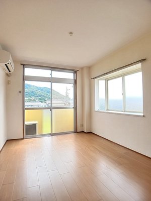 のマンスリーマンション・ウィークリーマンション「エルディムルナＢ 204・洋室(No.1448256)」メイン画像
