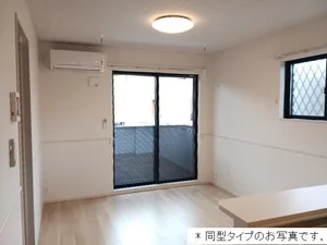 のマンスリーマンション・ウィークリーマンション「カーサみやびⅦ 101・洋室(No.1448338)」メイン画像