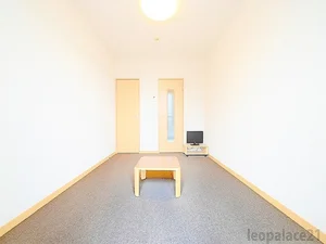 のマンスリーマンション・ウィークリーマンション「レオパレス湖山駅前 205(No.1448427)」メイン画像