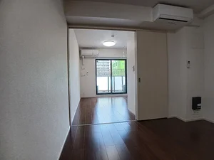 南越谷駅（埼玉県）のマンスリーマンション・ウィークリーマンション「グランデ蒲生茜町 402・洋室(No.1448624)」メイン画像